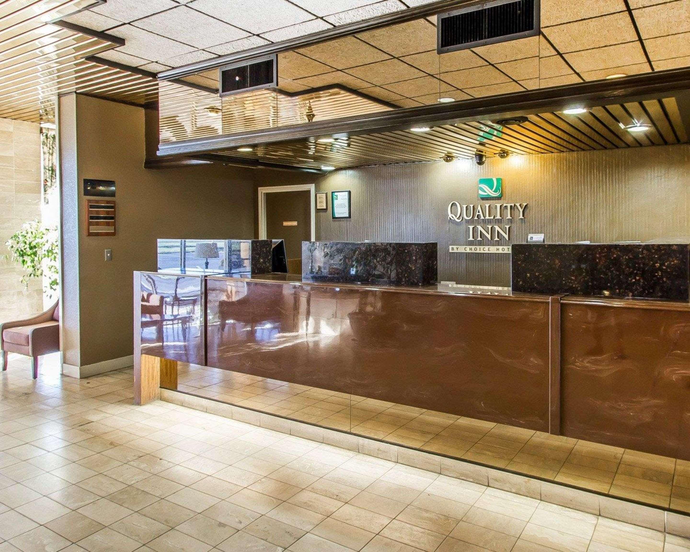 Quality Inn Ada Near University מראה חיצוני תמונה