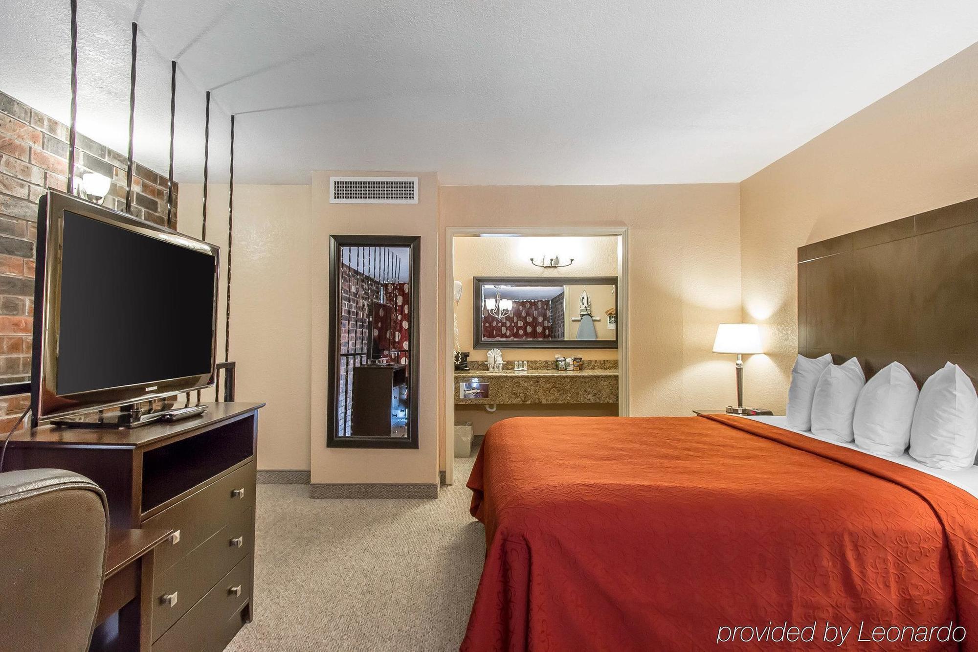 Quality Inn Ada Near University מראה חיצוני תמונה